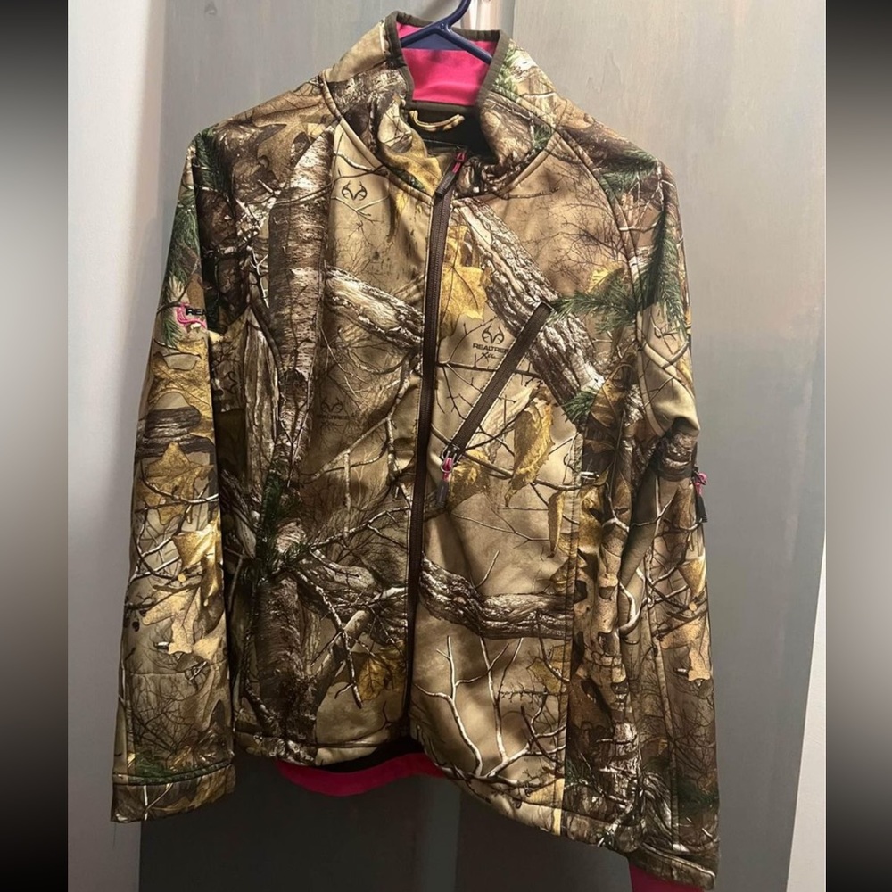 Women’s Realtree camouflage Jacket - Size L (42-44)